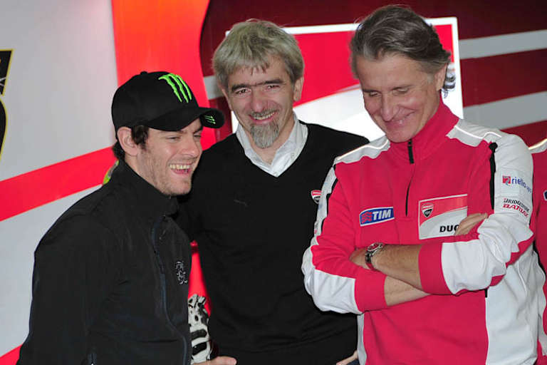 Valencia-Test: Cal Crutchlow, Gigi Dall'Igna und Sportdirektor Paolo Ciabatti