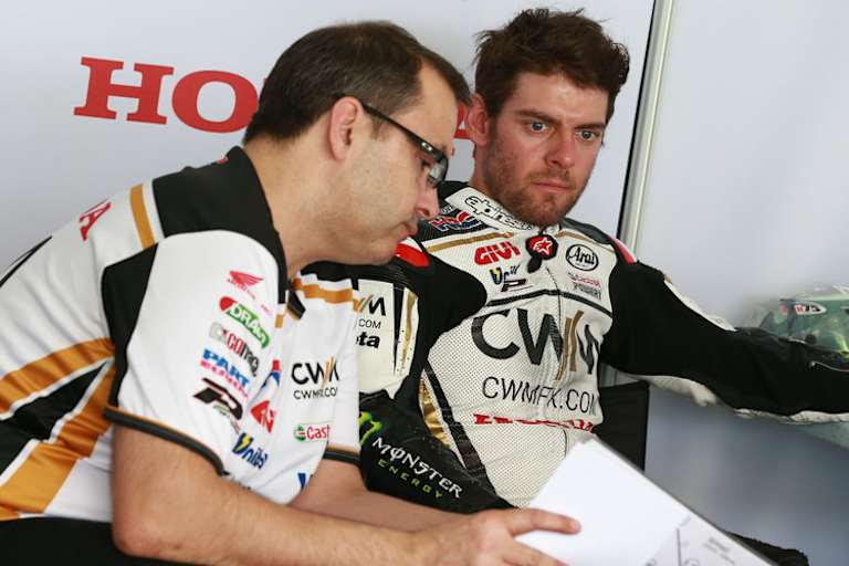 Cal Crutchlow mit Crew-Chief «Beefy» Bourguignon