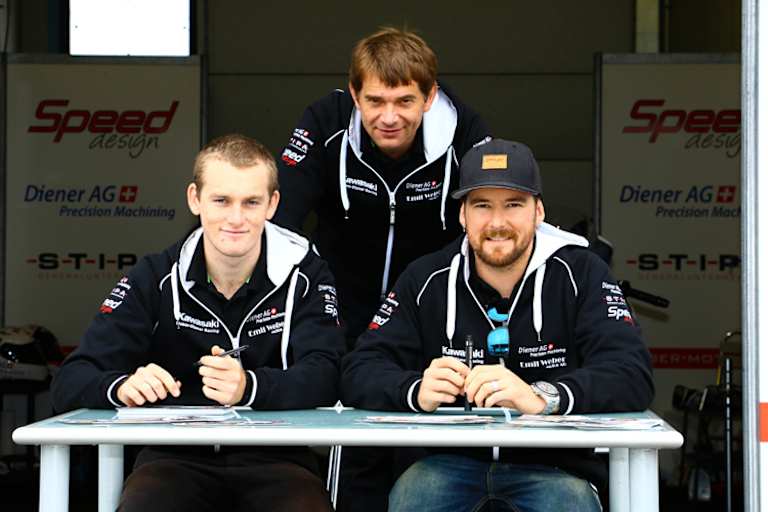v.li. Alex Phillis, Evren Bischoff und Damian Cudlin in Assen