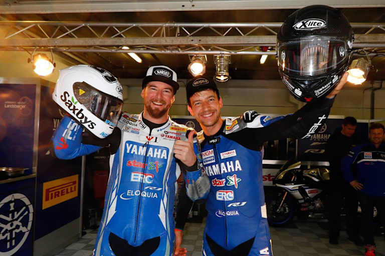 Nach Lauf 1 war die Welt von Cudlin (li.) und Neukirchner noch in Ordnung