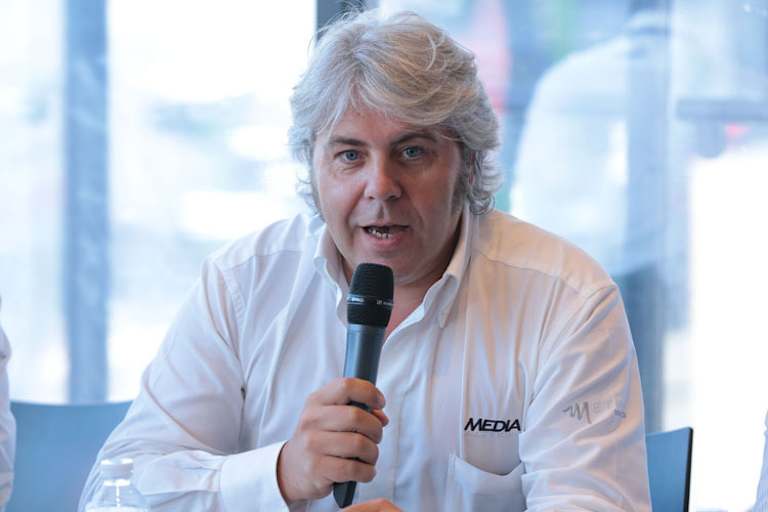 Forward-Teambesitzer Giovanni Cuzari