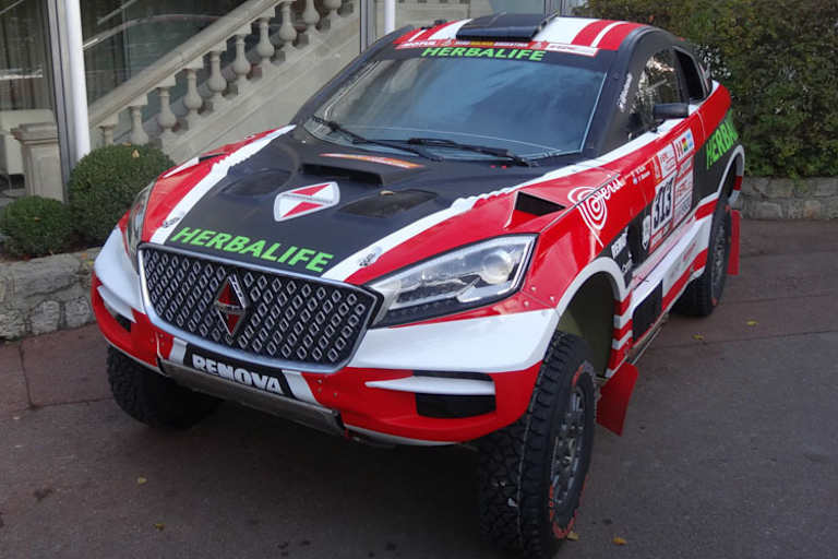 Hat schon einige Rallye Dakar auf dem Buckel – der Borgward BX7 DKR