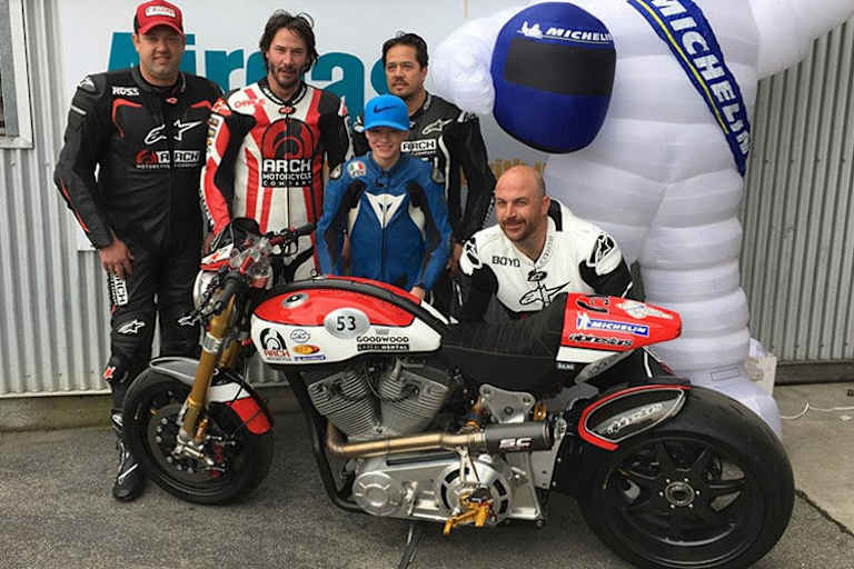 Damian Jigalov wird 2017 von Keanu Reeves und der «Arch Motorcycle Company»