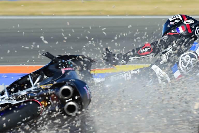 ...und landete im Kies