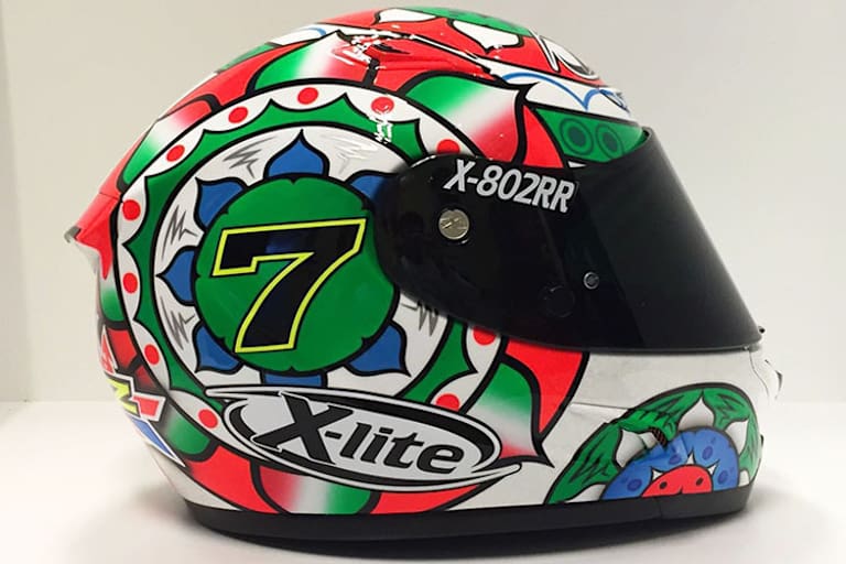 So sieht der Nolan X-802RR C Davies Imola Replica aus