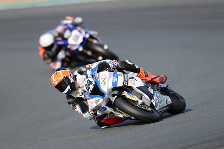 Der BMW-Pilot fährt zwei Mal aufs Podest