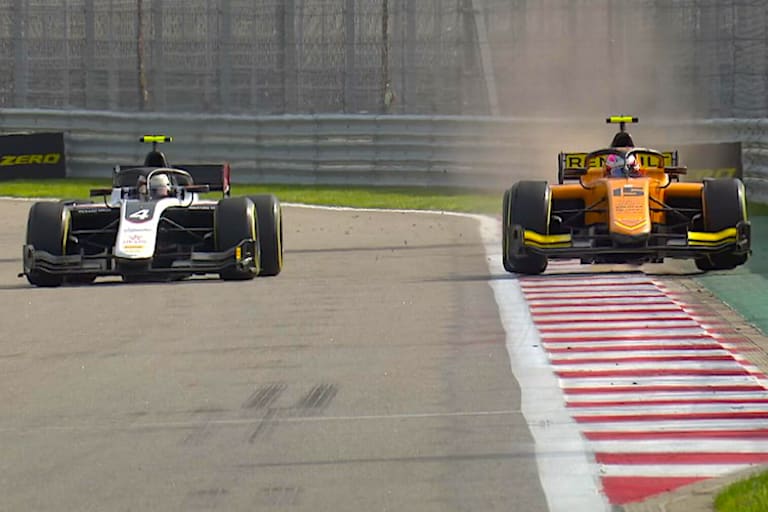 Links Nyck de Vries, rechts Jack Aitken