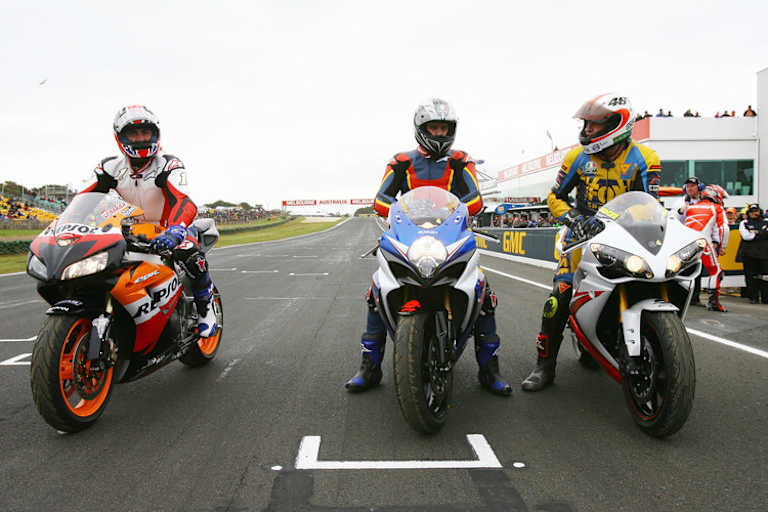 Vor ein paar Jahren: Magee (rechts) in Phillip Island bei einer Parade mit Mick Doohan (links) und Darryl Beattie (Mitte)