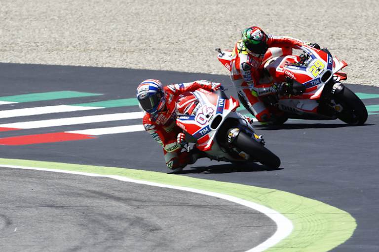 Gemeinsam auf Abwegen: Andrea Dovizioso und Andrea Iannone