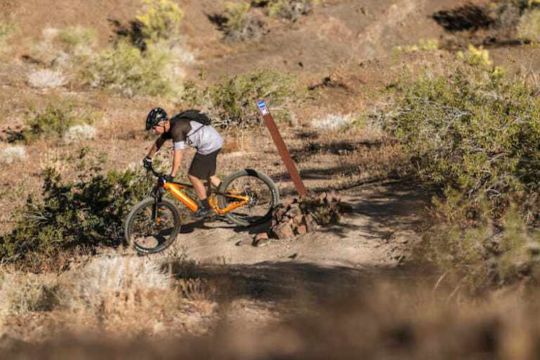 Der Amerikaner wirbt nun für ein E-Bike von Giant