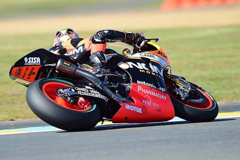 Colin Edwards auf der Forward-Yamaha