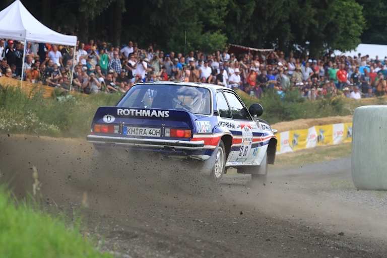 Opel Ascona 400