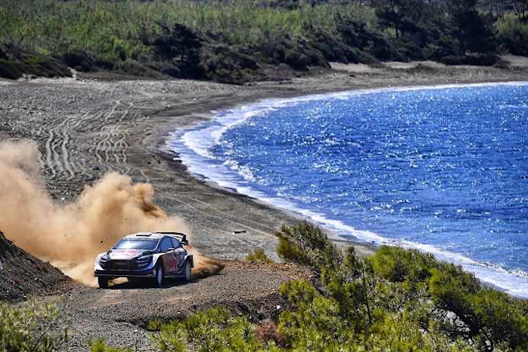 Elfyn Evans stellte sich in den Dienst des Teams