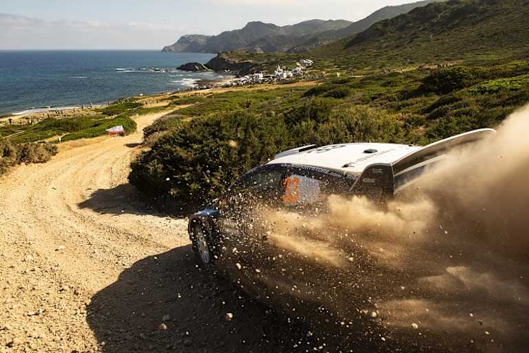 Elfyn Evans um 9/10 das Podest verpasst