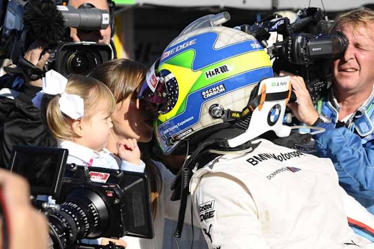 Augusto Farfus: Küsschen von Frau Liri und Tochter Victoria
