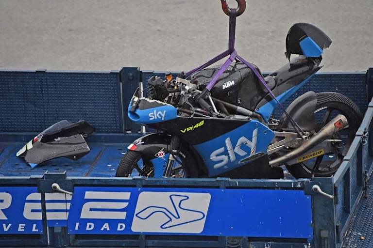 Die zerstörte KTM von Romano Fenati