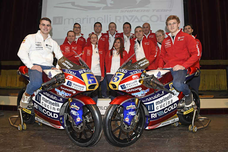 Das neue Marinelli Rivacold Snipers Team 2017. Links Fenati, rechts Danilo, Giancarlo Cecchini ist der Dritte von rechts, links neben ihm Sohn Mirko