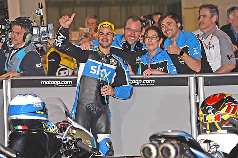 Fenati im Parc fermé von Katar