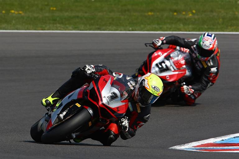 2015 noch ohne Sieg: Javier Fores (1) und Lorenzo Lanzi