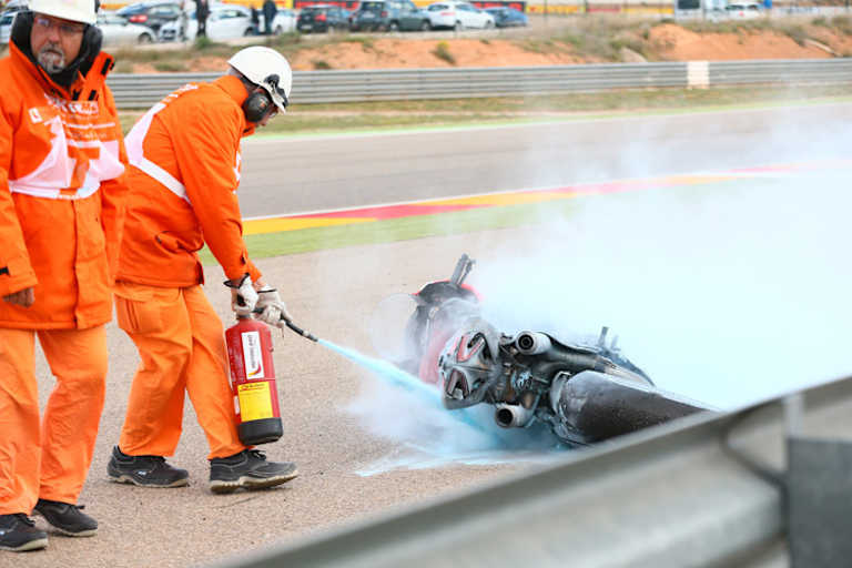 Das Barni-Team konnte die Ducati reparieren