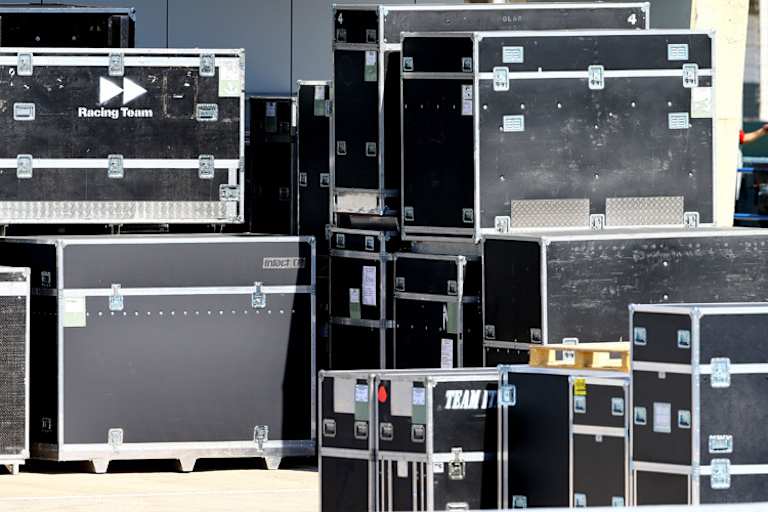 Von Australien wird das Material Ende Februar direkt nach Thailand geflogen