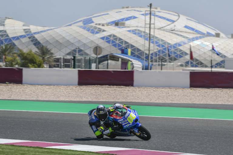 KTM-Pilot Dirk Geiger freundet sich mit dem Losail International Circuit an