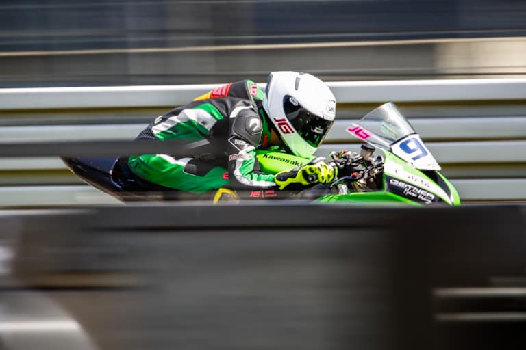 Geitner holt seinen ersten Pokal in der IDM STK 600