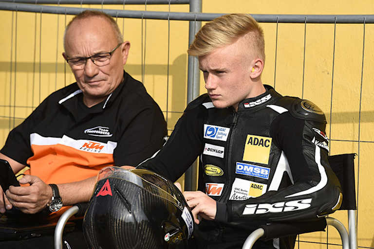 Sachsenring-GP 2016: GP-Debüt für Tim Georgi, links Michael Freudenberg