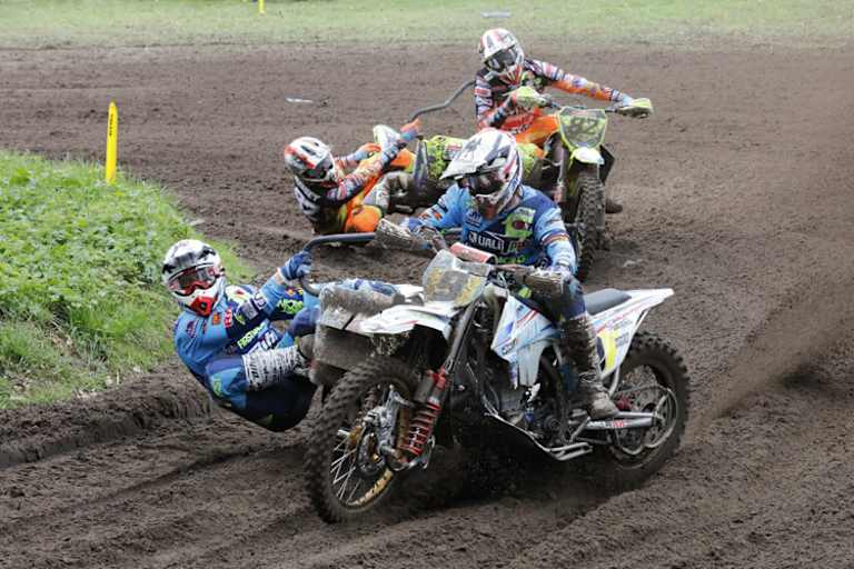 Giraud/Mucenieks in Führung, Bax/Musset in Lauerstellung