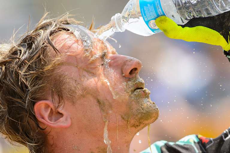 Ken Roczen ist vom Rennen gezeichnet