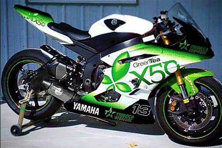 So sieht die Yamaha des Teams X50 Green Tea aus