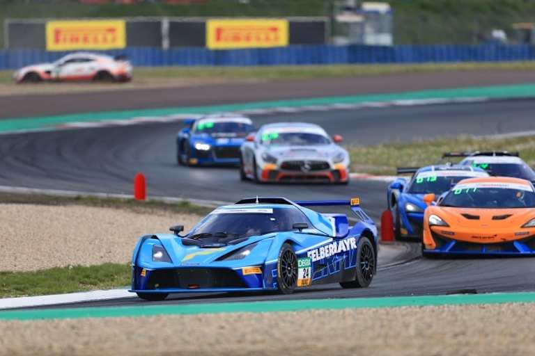 Starke Aufholjagd für den KTM X-Bow GT4 von Reiter