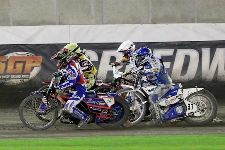 Gewohntes Bild: Greg Hancock liegt schon am Start vorne