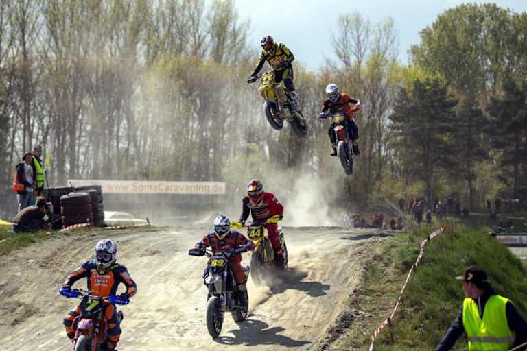 Im Offroad-Abschnitt der Strecke von Harsewinkel