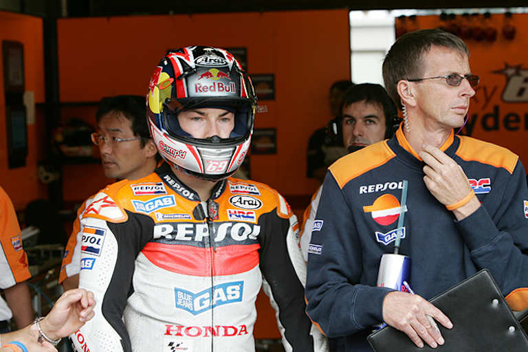 2006: Nicky Hayden (li.) mit Pete Benson