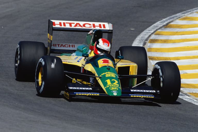 Johnny Herbert 1992 mit seinem Lotus und BP-Werbung