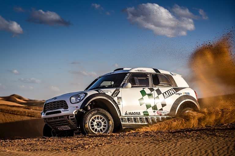 Mikko Hirvonen bestreitet im Mini seine erste «Dakar