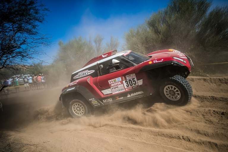 Mikko Hirvonen/Andrea Schulz im Mini Buggy