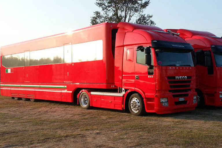 Hier gingen Schumacher, Räikkönen und Alonso ein und aus