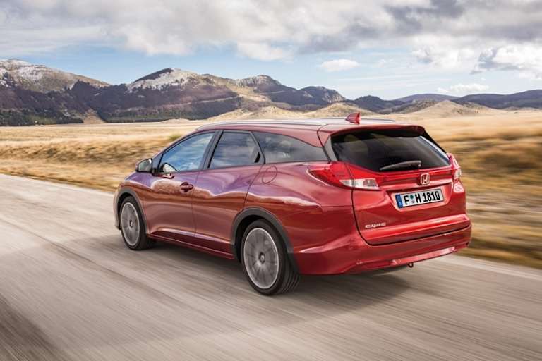 Im Honda Civic Tourer geht erstmals eine Weiterentwicklung des adaptiven Dämpfungssystems CDC in Serie