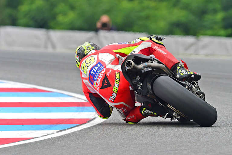 Andrea Iannone auf der Ducati in Brünn