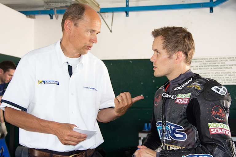 Mika Kallio gibt Michelin umfassendes Feedback