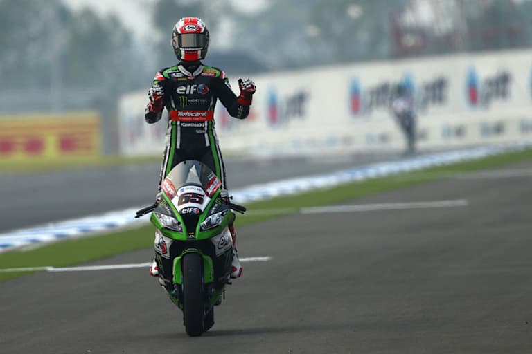 Zweimal durfte Jonathan Rea in Buriram über den Sieg jubeln