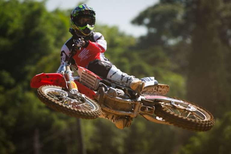 Julien Bill: Training vor dem Saisonstart in Brasilien