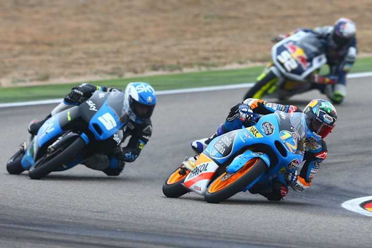 An Fenati und Márquez kam Kent (hinten) nicht mehr vorbei