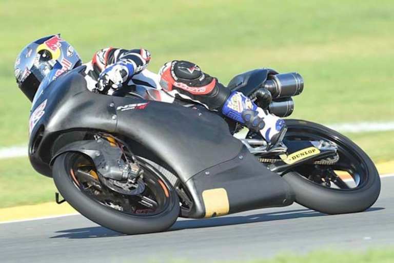 Danny Kent auf der Honda NSF250RW des Kiefer-Teams beim Valencia-Test