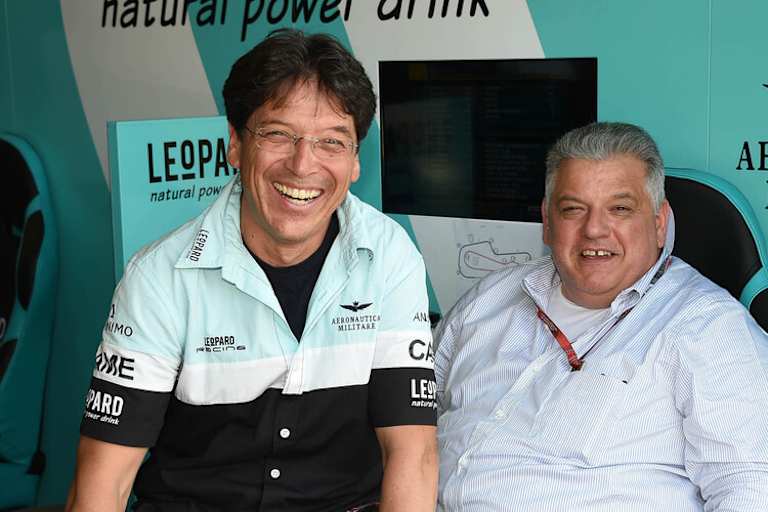 Teambesitzer Stefan Kiefer mit Flavio Becca