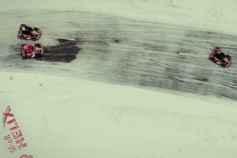 Der Ferrari-Star rollte das Feld von hinten auf