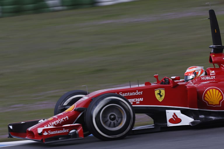 Die Staubsaugernase des neuen Ferrari gibt viel zu reden