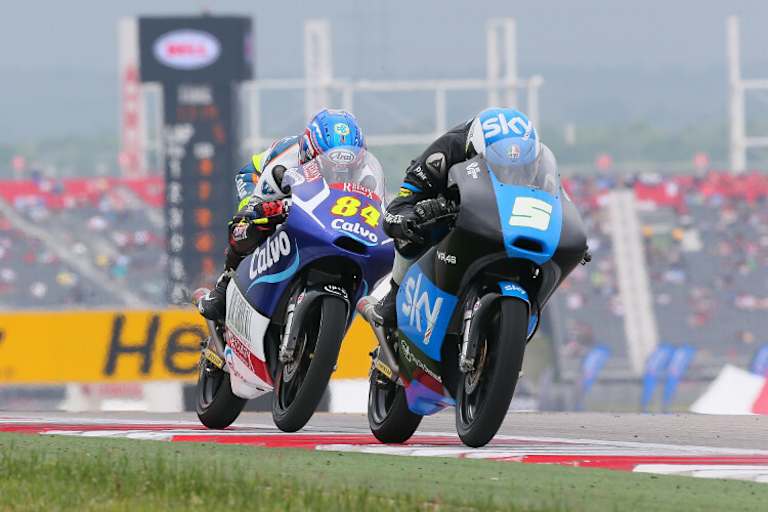 Austin: jakub Kornfeil (84) hinter Romano Fenati (5)